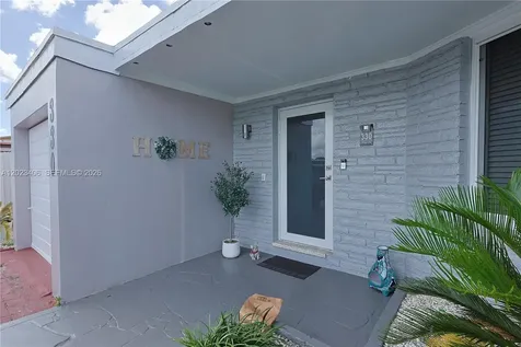 330 W 44th Street Hialeah FL 33012