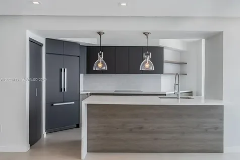 6301 Collins Avenue Miami Beach FL 33141
