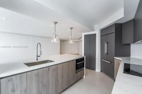 6301 Collins Avenue Miami Beach FL 33141