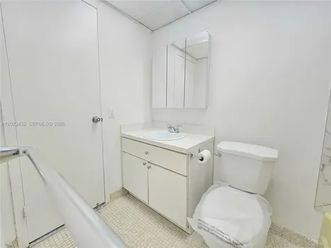 1225 NE 124th Street North Miami FL 33161