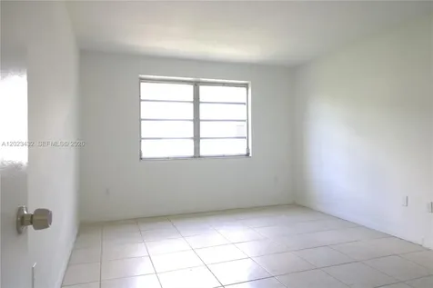 1225 NE 124th Street North Miami FL 33161