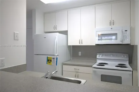 1225 NE 124th Street North Miami FL 33161