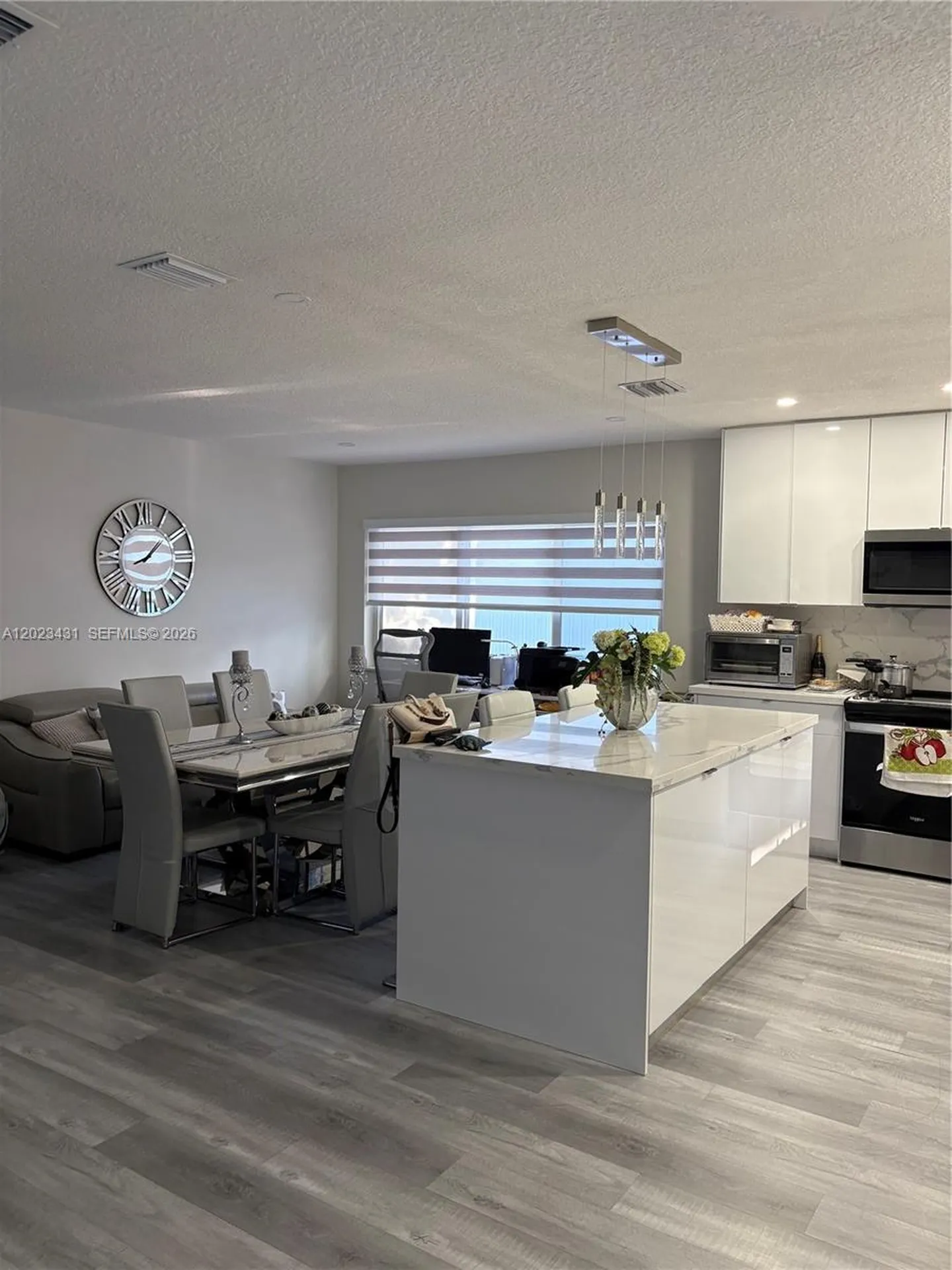 1313 N 74 Terrace Hollywood FL 33024