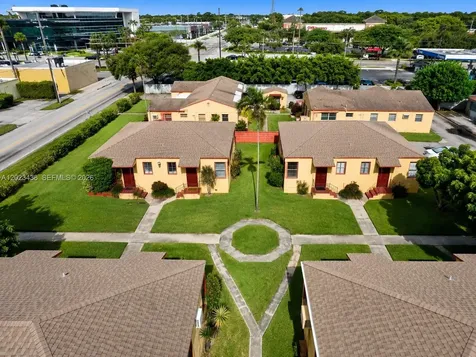 1723-1739 Moffett Street Hollywood FL 33020