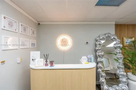 1250 E Hallandale Beach Boulevard Hallandale Beach FL 33009