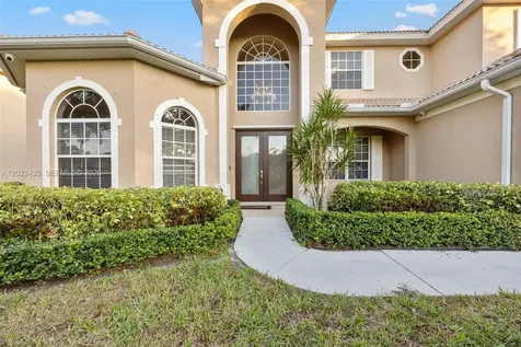 14832 Indigo Lakes Circle Naples FL 34119