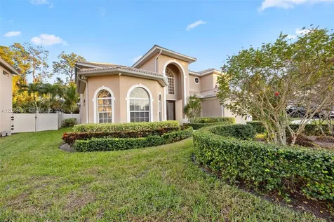 14832 Indigo Lakes Circle Naples FL 34119