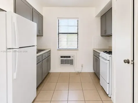 1723-1743 Moffett Street Hollywood FL 33020