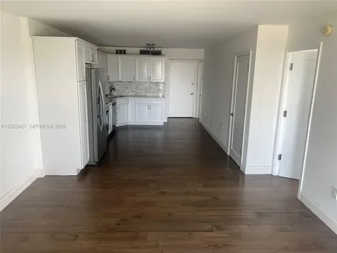 1020 Meridian Avenue Miami Beach FL 33139