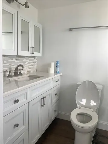 1020 Meridian Avenue Miami Beach FL 33139