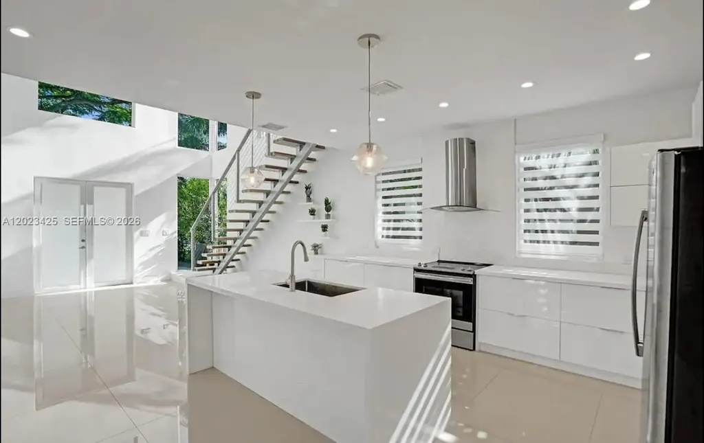 1547 Jackson Street Hollywood FL 33020