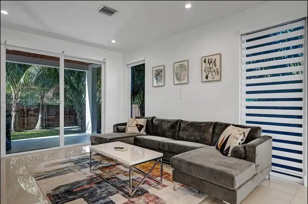 1547 Jackson Street Hollywood FL 33020