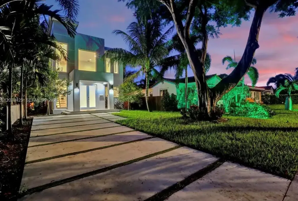 1547 Jackson Street Hollywood FL 33020