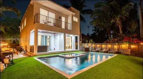 1547 Jackson Street Hollywood FL 33020