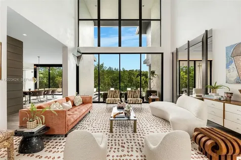 132 Paloma Drive Coral Gables FL 33143
