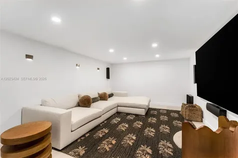 132 Paloma Drive Coral Gables FL 33143