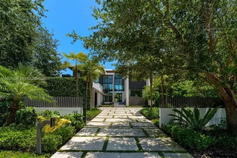 132 Paloma Drive Coral Gables FL 33143