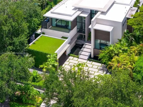 132 Paloma Drive Coral Gables FL 33143