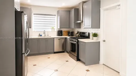 430 NE 145th Street Miami FL 33161