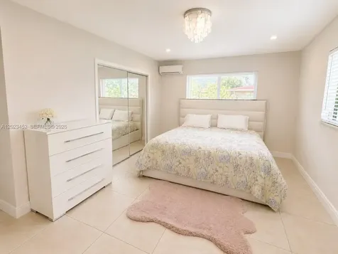 430 NE 145th Street Miami FL 33161