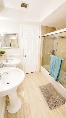 430 NE 145th Street Miami FL 33161