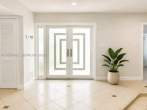 430 NE 145th Street Miami FL 33161