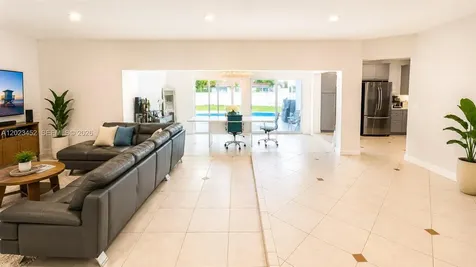 430 NE 145th Street Miami FL 33161