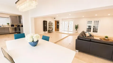 430 NE 145th Street Miami FL 33161