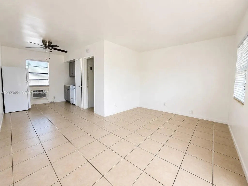 1741-1743 Moffett Street Hollywood FL 33020