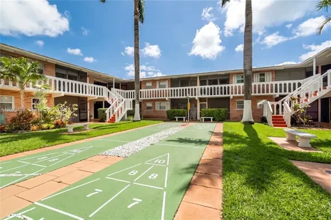 160 NE 8th Avenue Hallandale Beach FL 33009