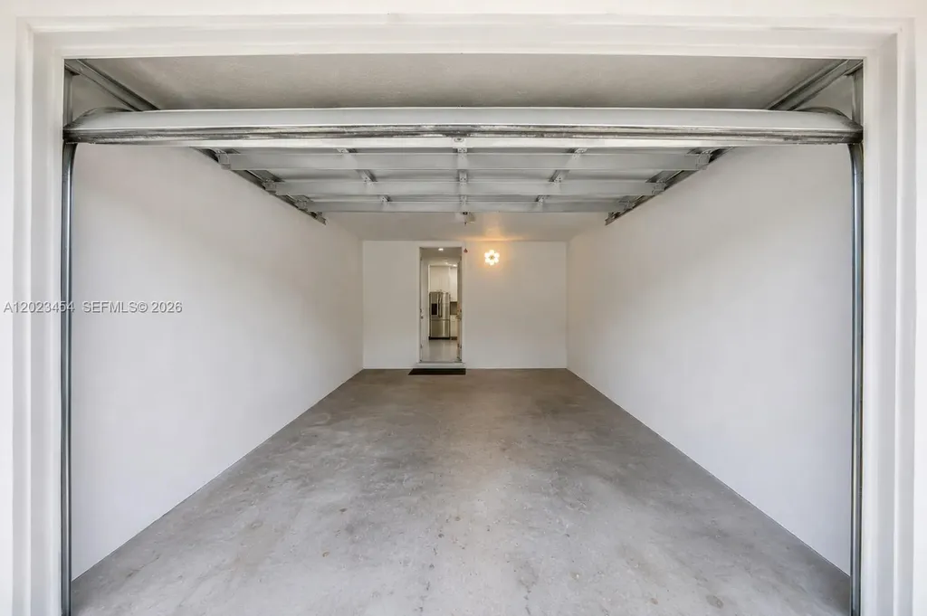 3234 Roosevelt Street Hollywood FL 33021