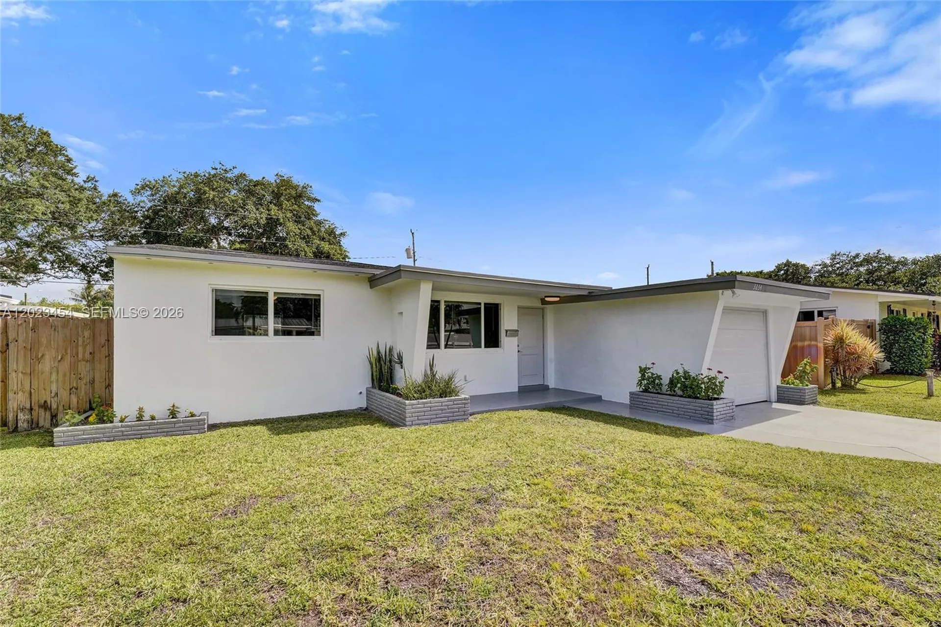 3234 Roosevelt Street Hollywood FL 33021