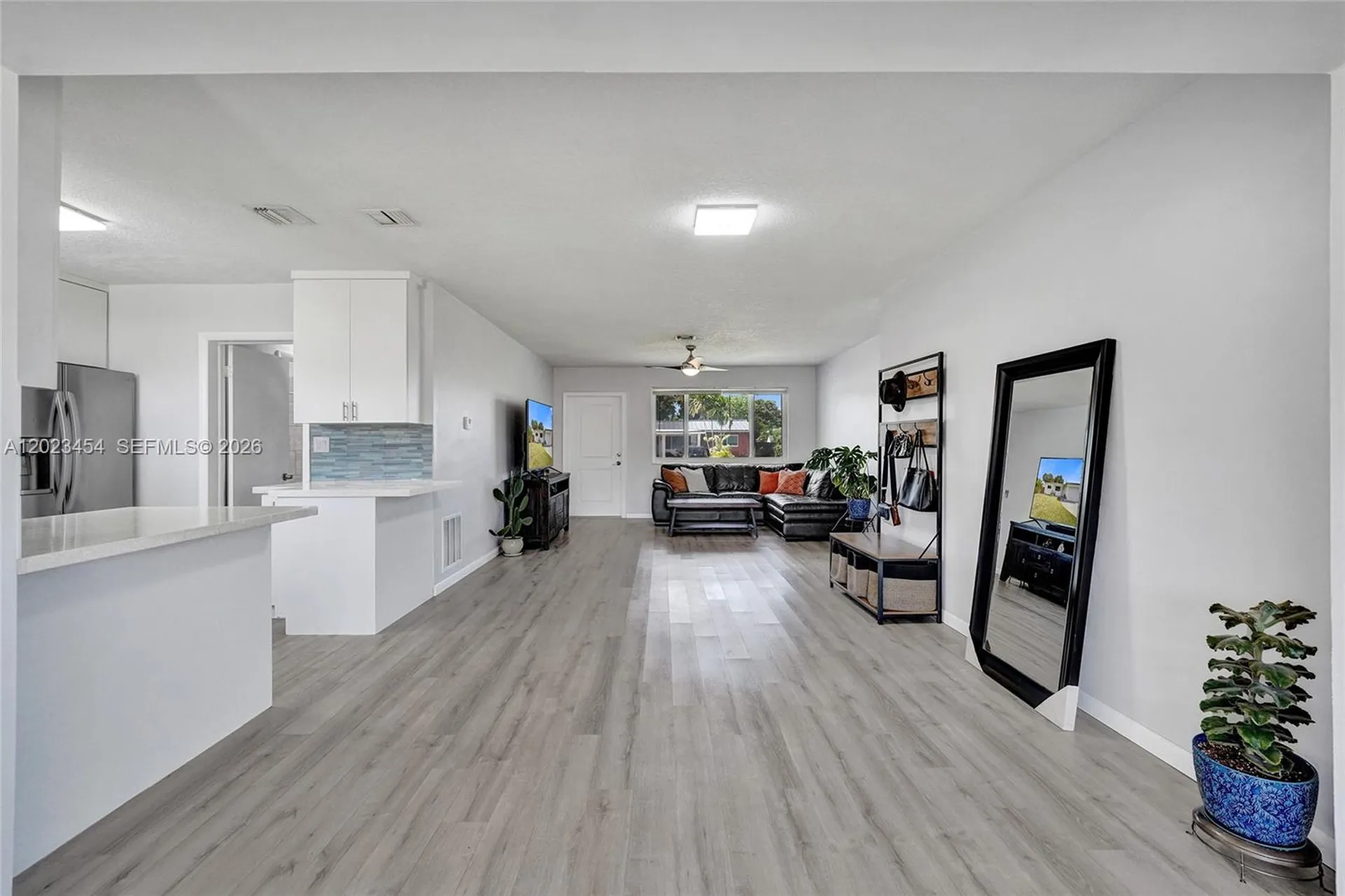 3234 Roosevelt Street Hollywood FL 33021