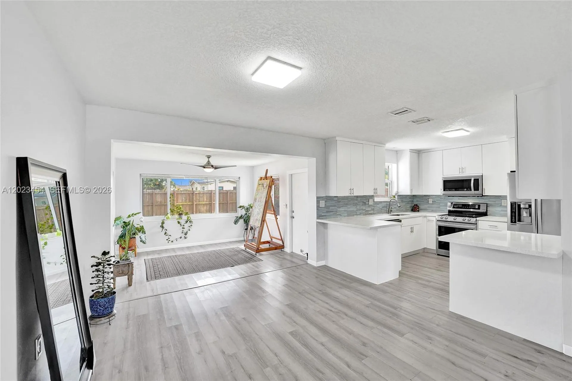 3234 Roosevelt Street Hollywood FL 33021