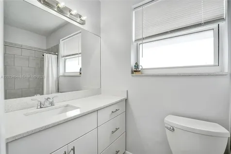 3234 Roosevelt Street Hollywood FL 33021