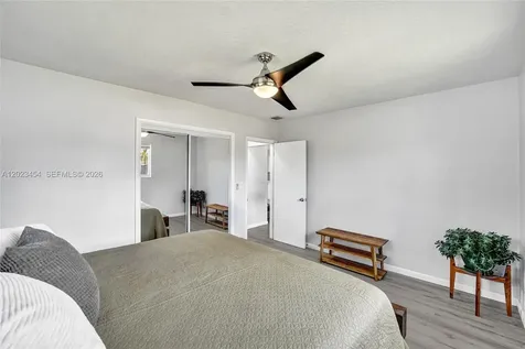 3234 Roosevelt Street Hollywood FL 33021