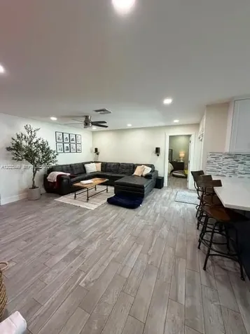 14552 SW 142nd Place Miami FL 33186
