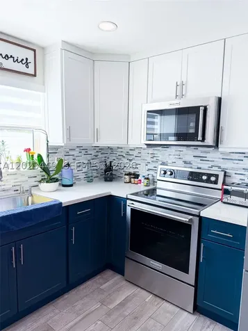 14552 SW 142nd Place Miami FL 33186