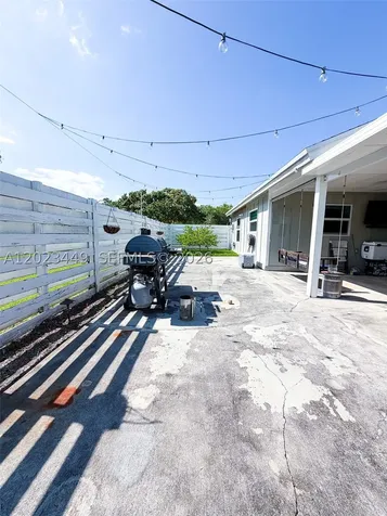 14552 SW 142nd Place Miami FL 33186