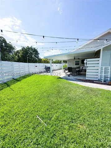 14552 SW 142nd Place Miami FL 33186
