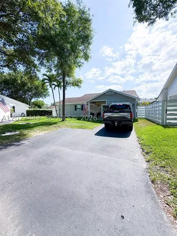14552 SW 142nd Place Miami FL 33186