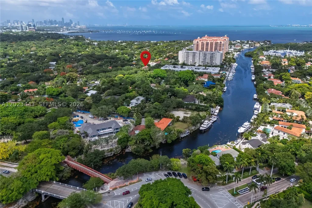 125 Edgewater Drive Coral Gables FL 33133