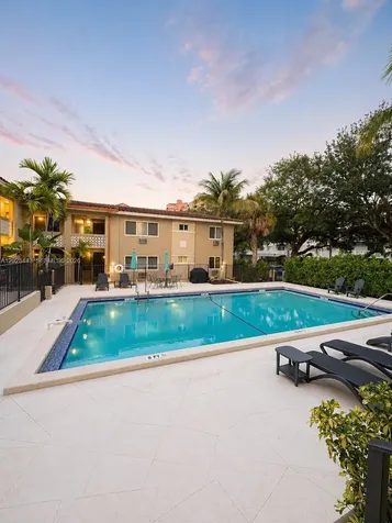 125 Edgewater Drive Coral Gables FL 33133
