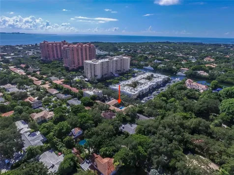 125 Edgewater Drive Coral Gables FL 33133