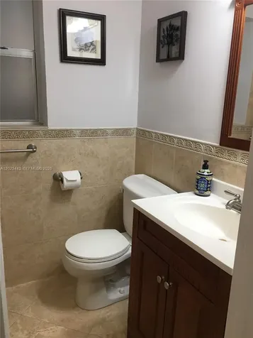 125 Edgewater Drive Coral Gables FL 33133