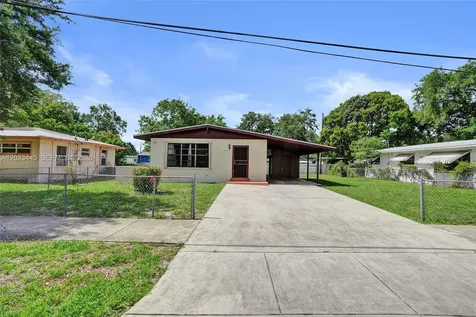 2980 NW 170th Street Miami Gardens FL 33056