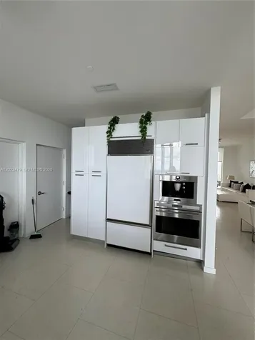 16001 Collins Avenue Sunny Isles Beach FL 33160