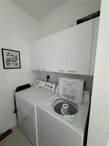 16001 Collins Avenue Sunny Isles Beach FL 33160