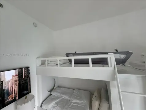 16001 Collins Avenue Sunny Isles Beach FL 33160