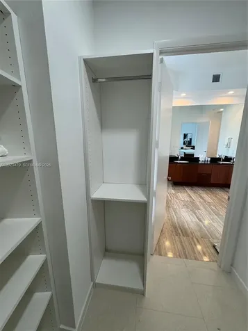 16001 Collins Avenue Sunny Isles Beach FL 33160